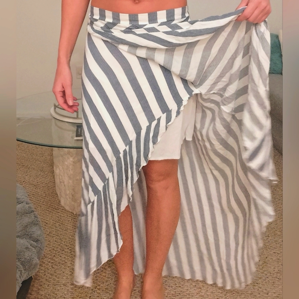 Striped Maxi Skirt - Picture 6 of 13